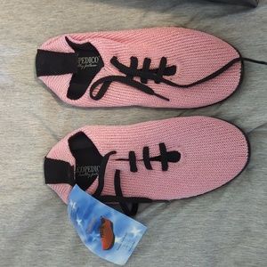 NWT Arcopedico LS Pink Shoes Size 40